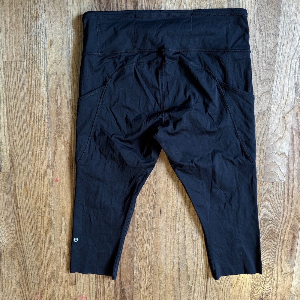 Lululemon Fast and Free High-Rise Crop 19" Nulux Black Running Leggings Size 12